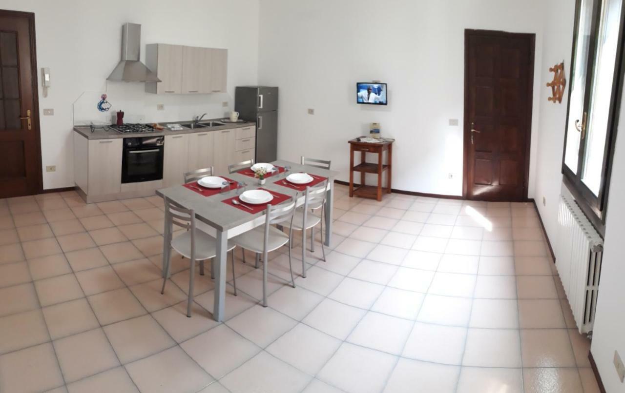 Appartamento Trieste Marone Exterior photo